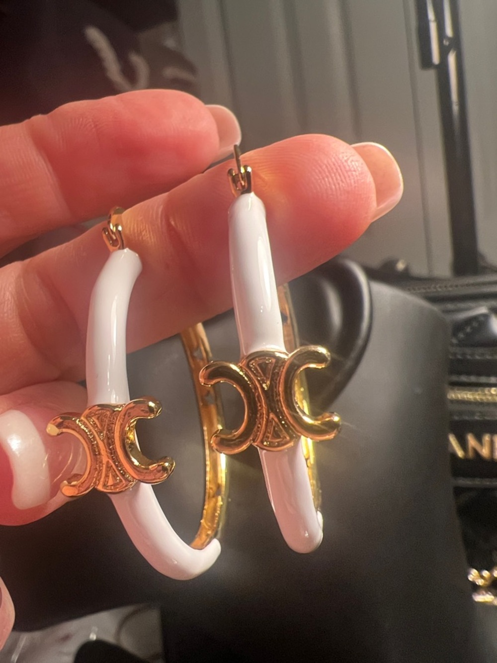 White Enamel and Gold Crest Hoop Earrings - Picture 3 of 6